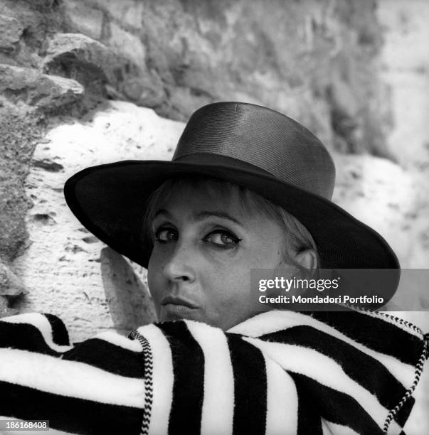 59 Actress Singer Laura Betti Stock Photos, HighRes Pictures, and