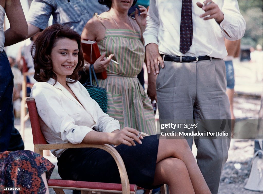 Raffaella Carrà on the set of Von Ryan's Express