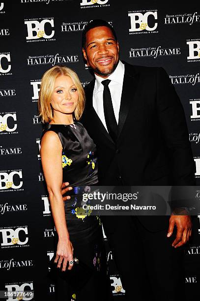 Personality Kelly Ripa and Michael Strahan attend the Broadcasting And Cable 23rd Annual Hall Of Fame Awards dinner at The Waldor Astoria on October...