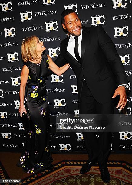 Personality Kelly Ripa and Michael Strahan attend the Broadcasting And Cable 23rd Annual Hall Of Fame Awards dinner at The Waldor Astoria on October...