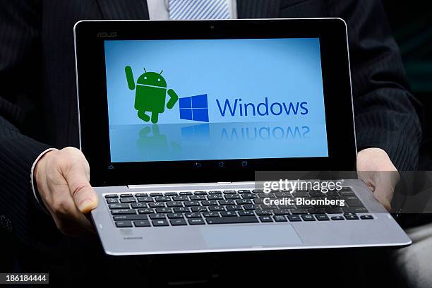 Trans Computer Kit 37 Trans Robot Stock Photos, High-Res Pictures, and Images - Getty Images