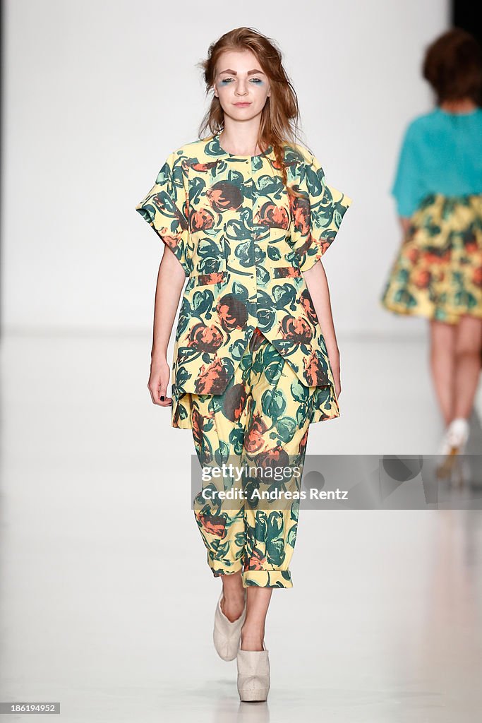 Belarus Fashion Week Collective Show : Mercedes-Benz Fashion Week Russia S/S 2014