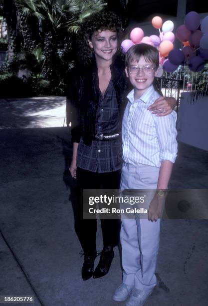Ben Samuelson Colbys Photos and Premium High Res Pictures - Getty Images