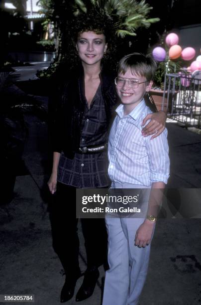 Ben Samuelson The Colbys Photos and Premium High Res Pictures - Getty Images