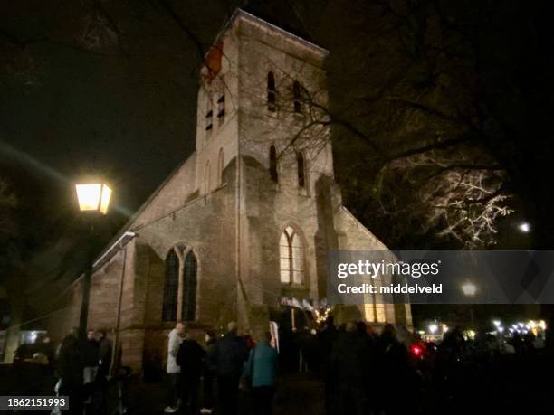 christmas concert in church - klassiek-concert stockfoto's en -beelden