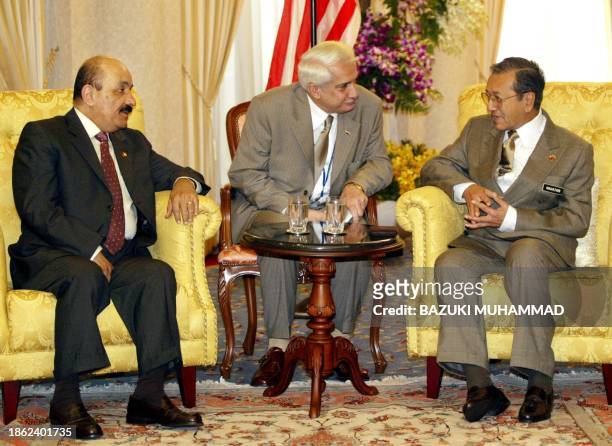 Iraqi Vice President Taha Yassin Ramadhan and Malaysian Prime Minister Mahathir Mohamad hold a bilateral meeting at the 116-nation Non-Aligned...