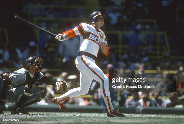 Greg Walker of the Chicago White Sox bats against the New York Yankees during an Major League Baseball game circa 1986 at Comiskey Park in Chicago,...