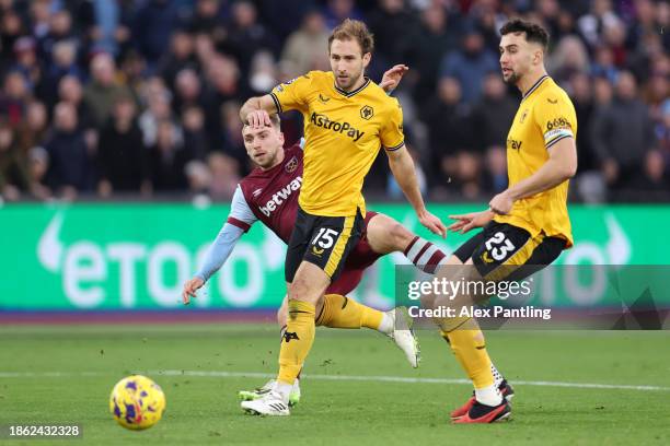 Jarrod Bowen of West Ham United scores their team's third goal during the Premier League match between West Ham United and Wolverhampton Wanderers at...