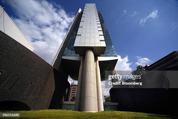 Keyence Japan 76 Keyence Stock Photos, High-Res Pictures, and Images - Getty Images