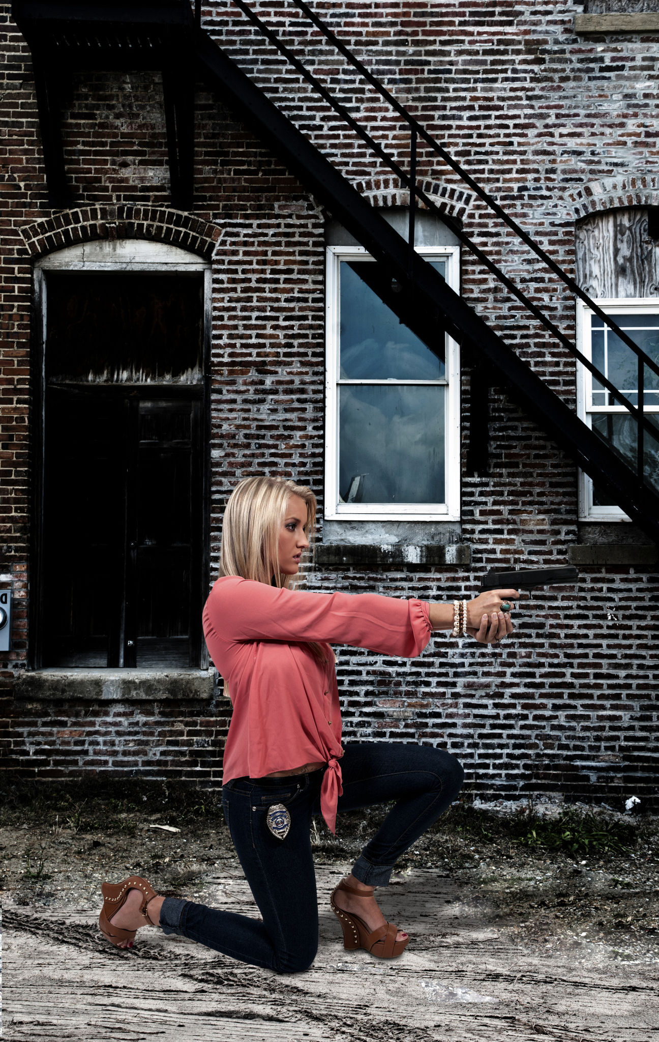 Female Detective Female Detective