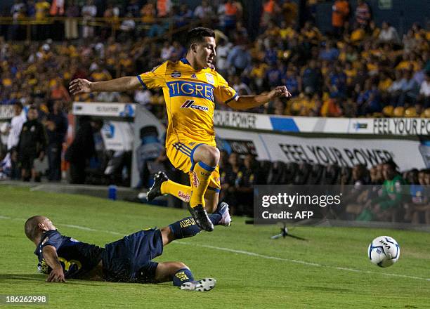 29 Jose Torres Gil Photos & High Res Pictures Getty Images