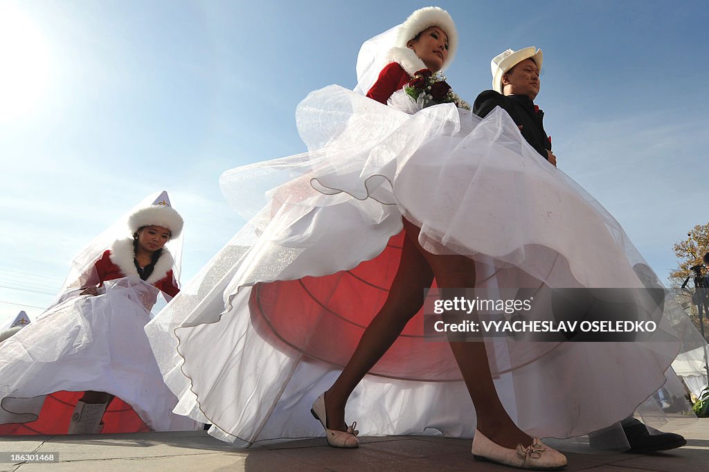 KYRGYZSTAN-WEDDING-FEATURE