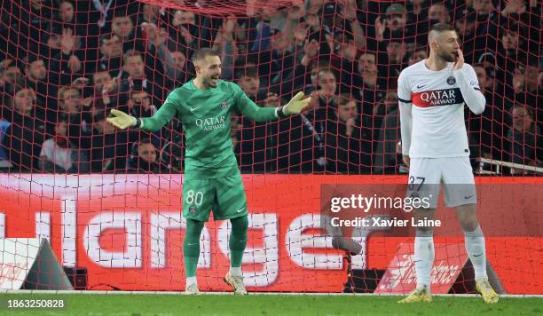 Arnau Tenas of Paris Saint-Germain gestures during the Ligue 1 Uber Eats match between Lille OSC and Paris Saint-Germain at Stade Pierre-Mauroy on...