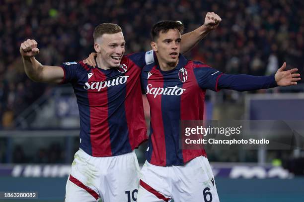 Lewis Ferguson and Nikola Moro of Bologna FC celebrates during the Serie A TIM match between Bologna FC and AS Roma at Stadio Renato Dall'Ara on...