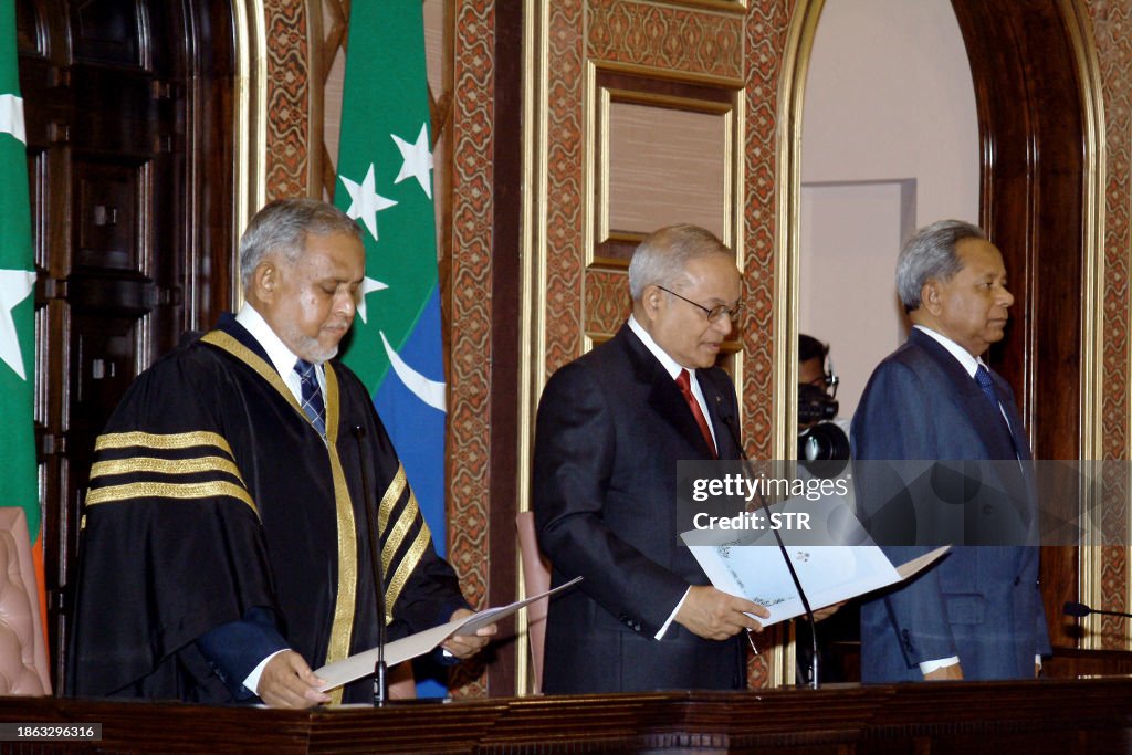 TOPSHOT-MALDIVES-POLITICS-GAYOOM-SWEARING IN