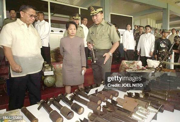 TOPSHOT-PHILIPPINES-ARROYO-MILF REBELS-EXPLOSIVES CACHE