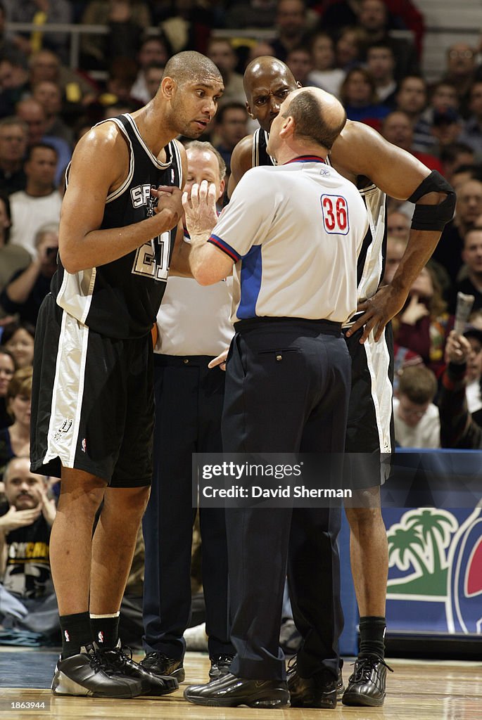 We might not want to grab him” - Kevin Willis says Tim Duncan and