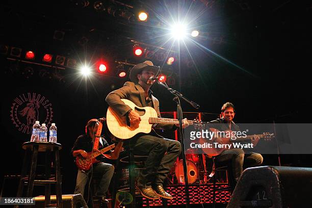 Craig Campbell performs during the 4th annual Chords of Hope benefit concert at Wildhorse Saloon on October 30, 2013 in Nashville, Tennessee.
