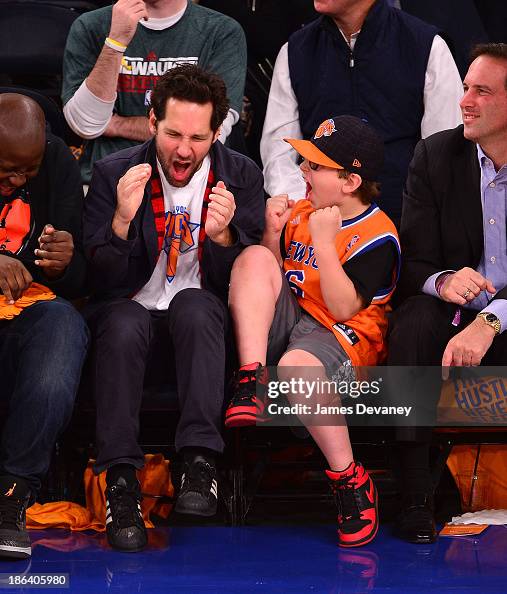 Junior Rudd Paul Rudd and son Jack Rudd attend the Milwaukee Bucks vs. the New ...