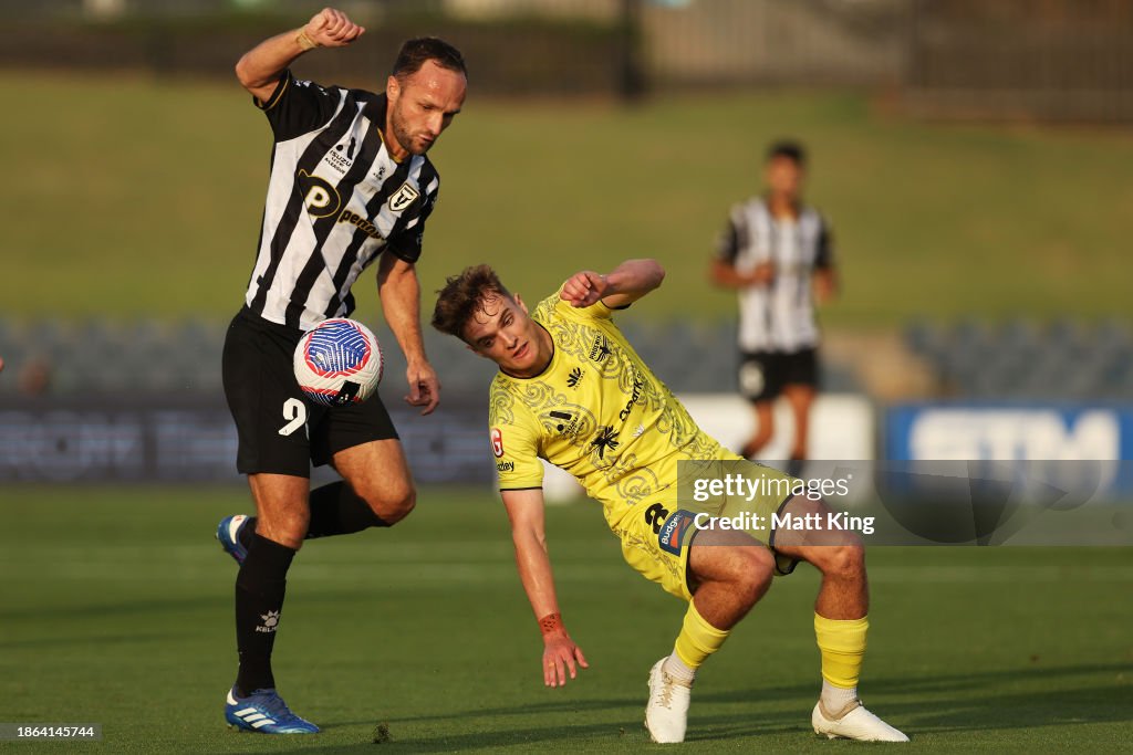 A-League Men Rd 8 - Macarthur FC v Wellington Phoenix