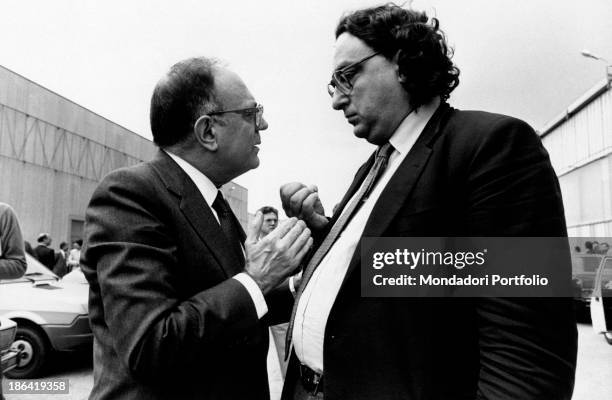 The former Minister of Finance and Transport Rino Formica, on the left, argues with Gianni De Michelis, on the right, actual Minister of Labour in...