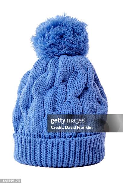 light blue bobble hat - bonnet à pompon photos et images de collection
