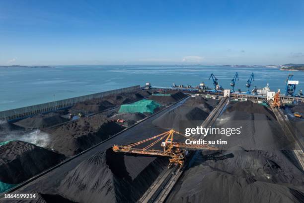 international coal transportation ports by the seaside - coal mine stock pictures, royalty-free photos & images