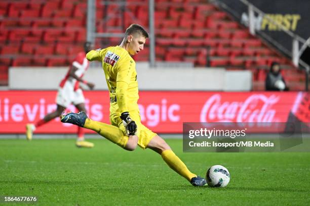 Jean Butez of Antwerp pictured in action with the ball during a football game between Royal Antwerp FC and RSC Anderlecht on match day 18 of the...