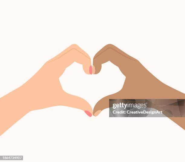 illustrations, cliparts, dessins animés et icônes de mains multiraciales faisant une forme de coeur. concept d’amour, de relation, de diversité et de charité - fabriquer illustrations