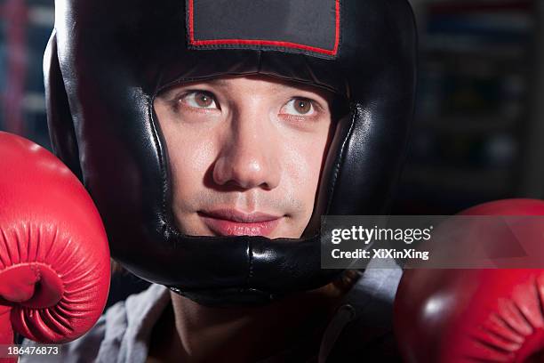 Overprotected Boxer 1,016 Boxer Helmet Stock Photos, High-Res Pictures, and Images - Getty ...