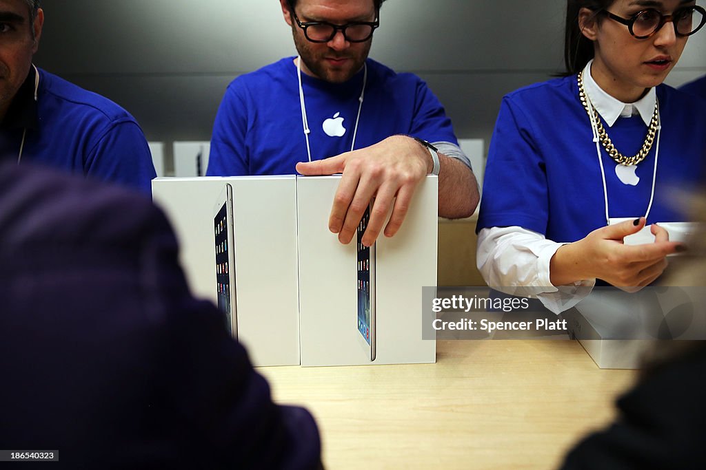 Apple's New iPad Air Goes On Sale