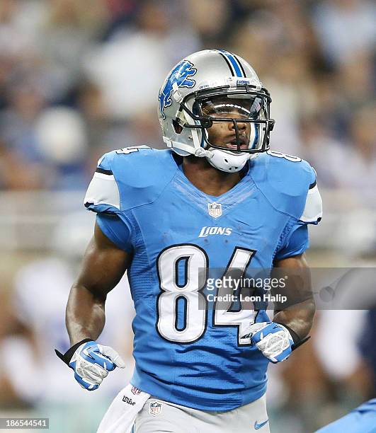 Ryan Broyles of the Detroit Lions runs to the sidelines during the first quarter of the game against the Dallas Cowboys at Ford Field on October 27,...