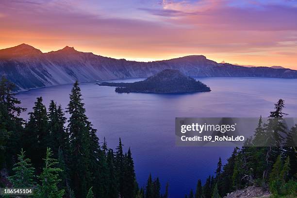 wizard island at crater lake national park - crater lake stock pictures, royalty-free photos & images