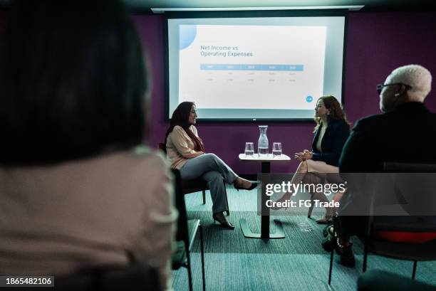 Roundtable Event Interview 611 Roundtable Interview Stock Photos, High-Res Pictures, and Images ...