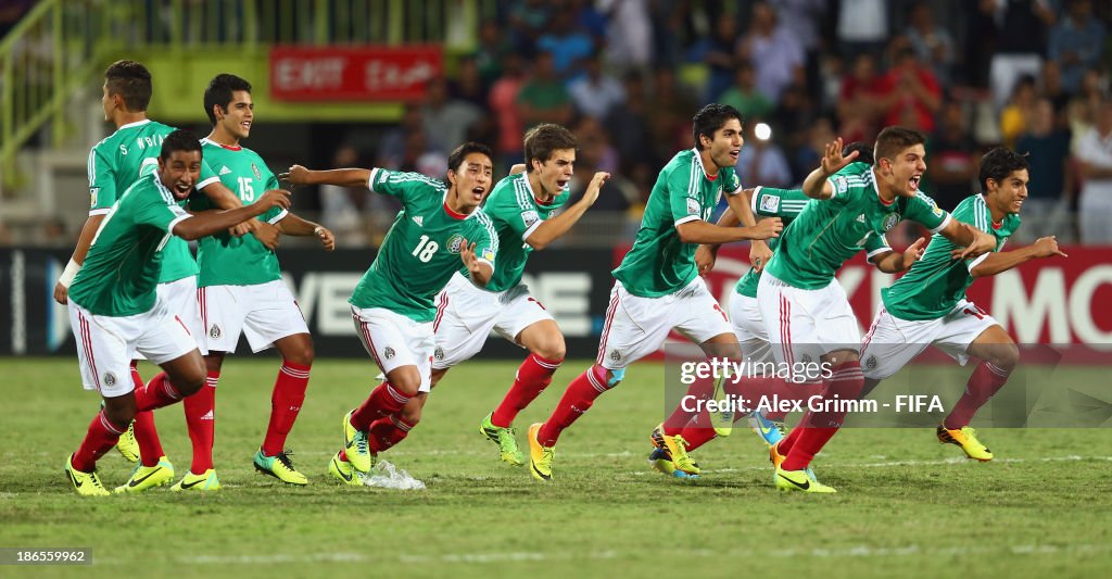 Brazil v Mexico: Quarter Final - FIFA U-17 World Cup UAE 2013