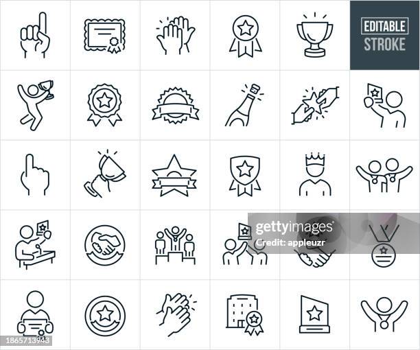 ilustraciones, imágenes clip art, dibujos animados e iconos de stock de premios de logros iconos de línea fina - trazo editable - primer lugar