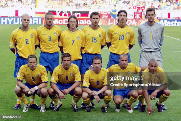 June 15: Swedish Team Group before the UEFA Euro 2004 match between Sweden and Bulgaria at Jose Alvalade Stadium on June 15, 2004 in Lisbon, Portugal.