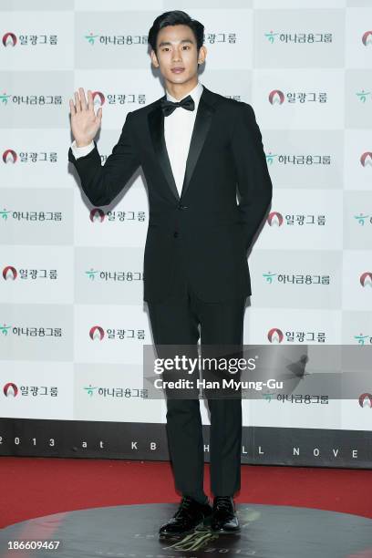 South Korean actor Kim Soo-Hyun attends the 50th Daejong Film Awards at KBS Hall on November 1, 2013 in Seoul, South Korea.