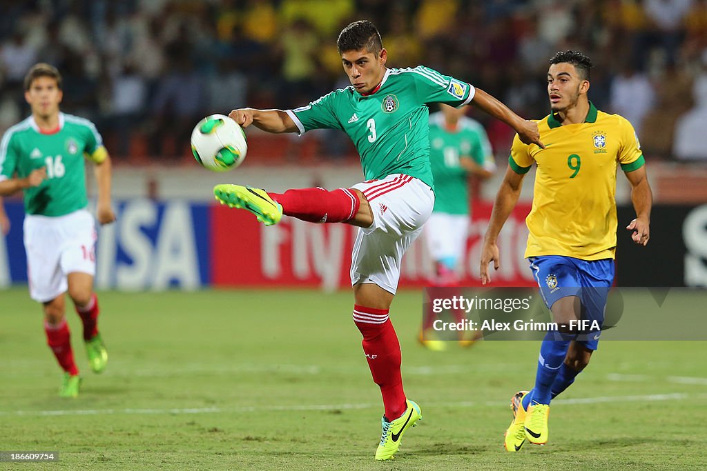 Brazil v Mexico: Quarter Final - FIFA U-17 World Cup UAE 2013