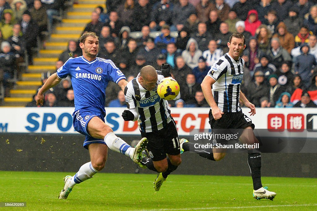 Newcastle United v Chelsea - Premier League