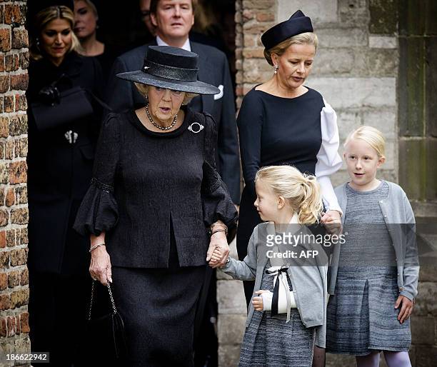 Princess Beatrix, Countess Zaria, Princess Mabel and Countess Luana arrive at the Old Church in Delft for the memorial of late Prince Friso on...