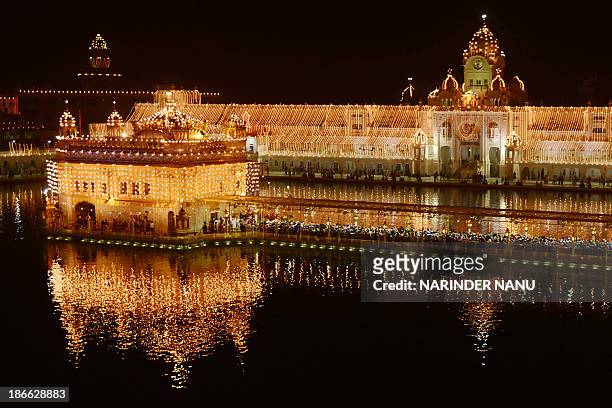 359 Diwali Golden Temple Photos and Premium High Res Pictures - Getty Images
