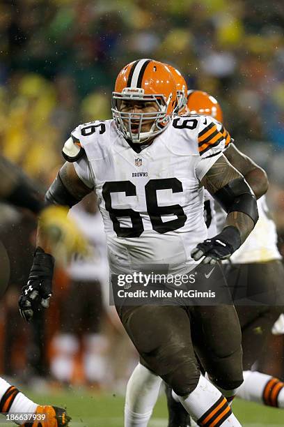 Shawn Lauvao of the Cleveland Browns in action on offense during the game against the Green Bay Packers at Lambeau Field on October 20, 2013 in Green...