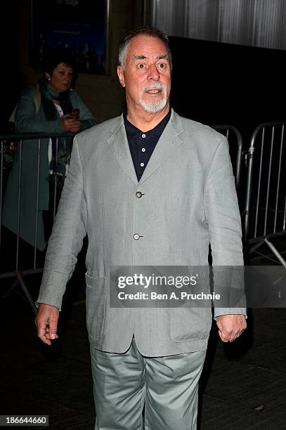 Barrie Thomas Rutter 201 Barrie Rutter Stock Photos, High-Res Pictures, and Images - Getty ...