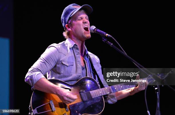 Andrew Ripp Pics 132 Andrew Ripp Photos & High Res Pictures - Getty Images