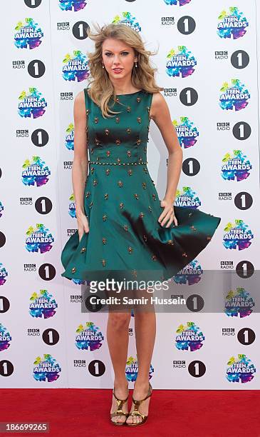Taylor Swift attends the BBC Radio 1 Teen Awards at Wembley Arena on November 3, 2013 in London, England.