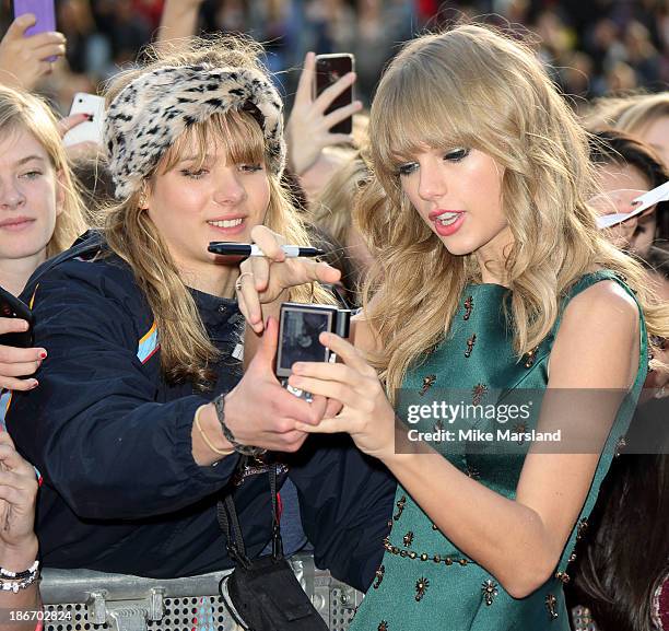 Taylor Swift attends the BBC Radio 1 Teen Awards at Wembley Arena on November 3, 2013 in London, England.