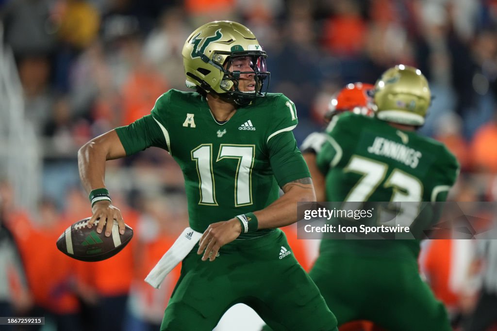 COLLEGE FOOTBALL: DEC 21 RoofClaim.com Boca Raton Bowl - USF vs Syracuse