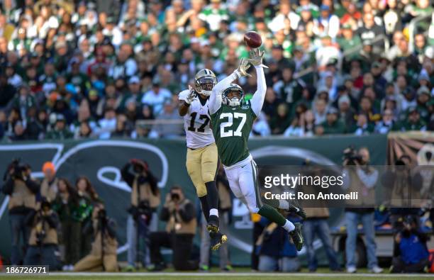 Cornerback Dee Milliner of the New York Jets breaks up a pass to wide receiver Robert Meachem of the New Orleans Saints in the 2nd half of the Jets...