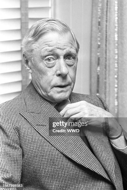 Outtake; The Duke Windsor laughing seated during an interview with the press on the SS United States heading to Palm Beach after their check-up in...